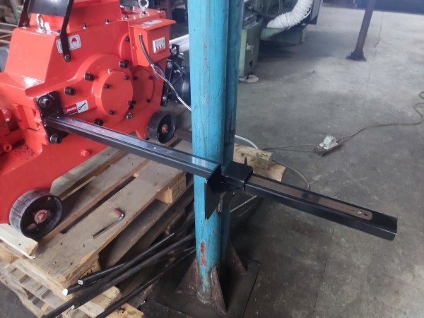 Упор-лінійка ( 1 метр ) для верстатів рубки арматури GQ-40, GQ-42, GQ-45