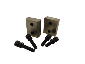 Ніж ( 30х24х11) з 2 отв. М5 (RC-22) комплект